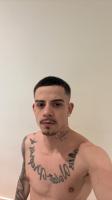 613497086: Chico busca chica en Barcelona