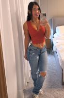 631155378: Chica busca chico en Navarra