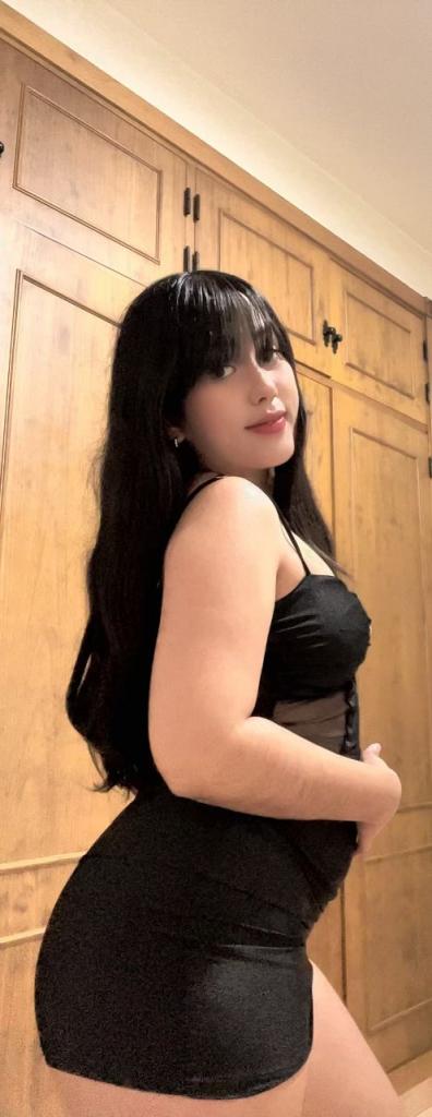 661085611: Chica busca chico en Cádiz