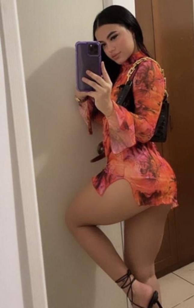 611283065: Chica busca chico en Orense