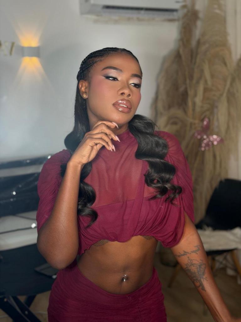 Chica busca chico en Asturias: 