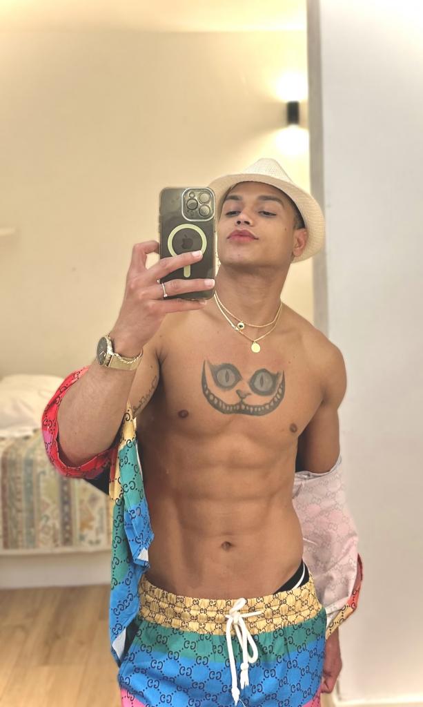 685743187: Chico busca chica en Zaragoza