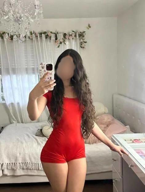 Chica busca chico en Madrid: Chica busca chico