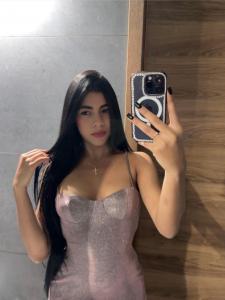 643435399: Chica busca chico en Madrid