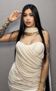 617779373: Chica busca chico en Barcelona