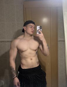 602092060: Chico busca chica en Valencia