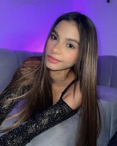 666928332: Chica busca chico en Pontevedra