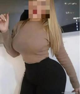 643450503: Chica busca chico en Cáceres