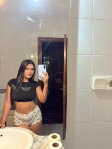 600347482: Chica busca chico en La Coruña