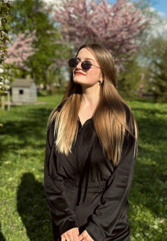 655385887: Chica busca chico en Madrid