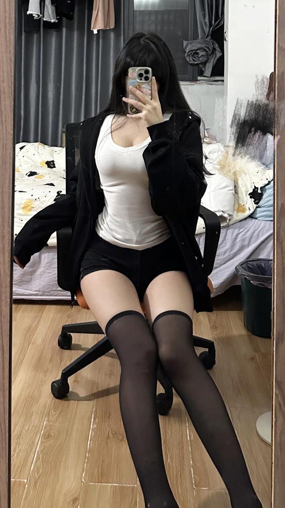 Chica busca chico en Tenerife: 