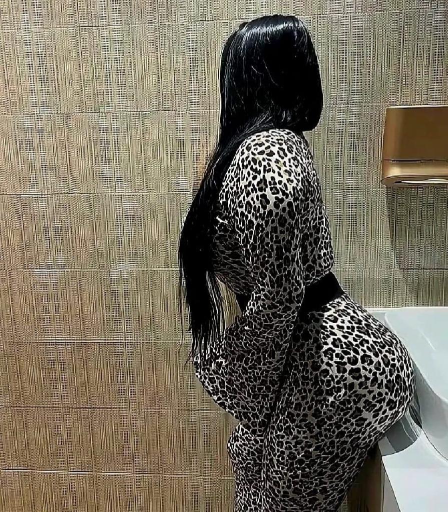 Chica busca chico en Menorca: 