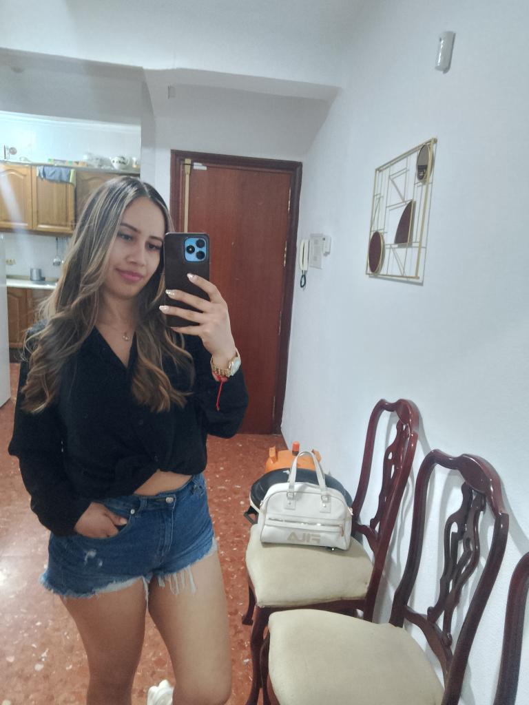 Chica busca chico en Sevilla: 