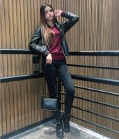 666928332: Chica busca chico en Pontevedra