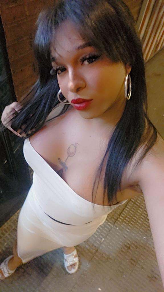611292352: Transexual en Badajoz