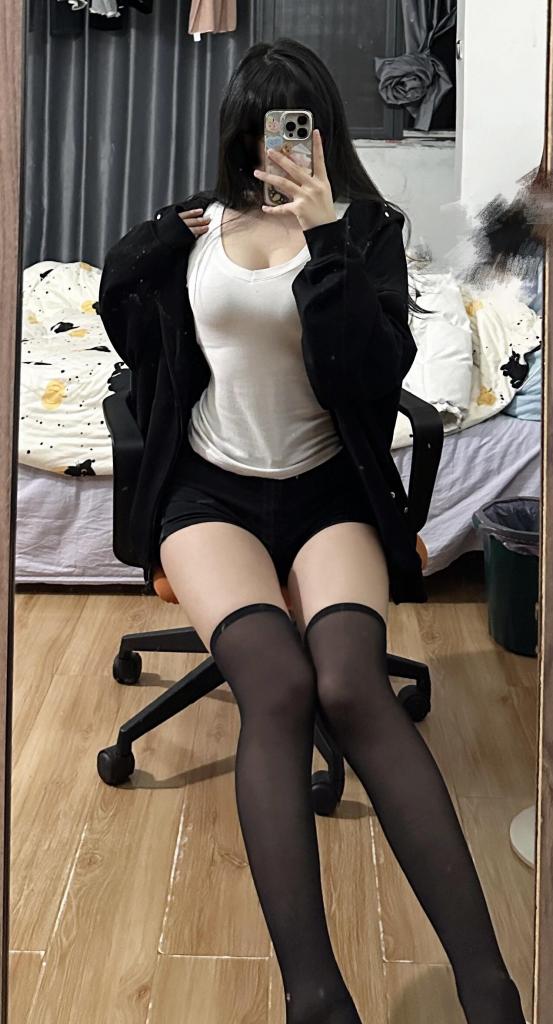 Chica busca chico en Tenerife: 