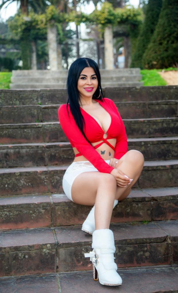 Chica busca chico en Cantabria: 