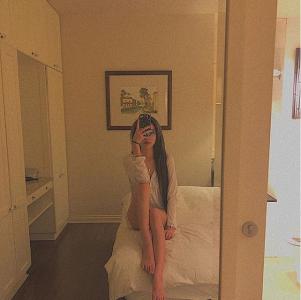 614780283: Chica busca chico en Lérida