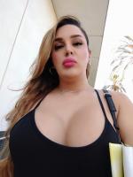 613806912: Transexual en León