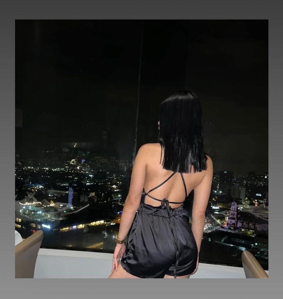 Chica busca chico en Barcelona: 