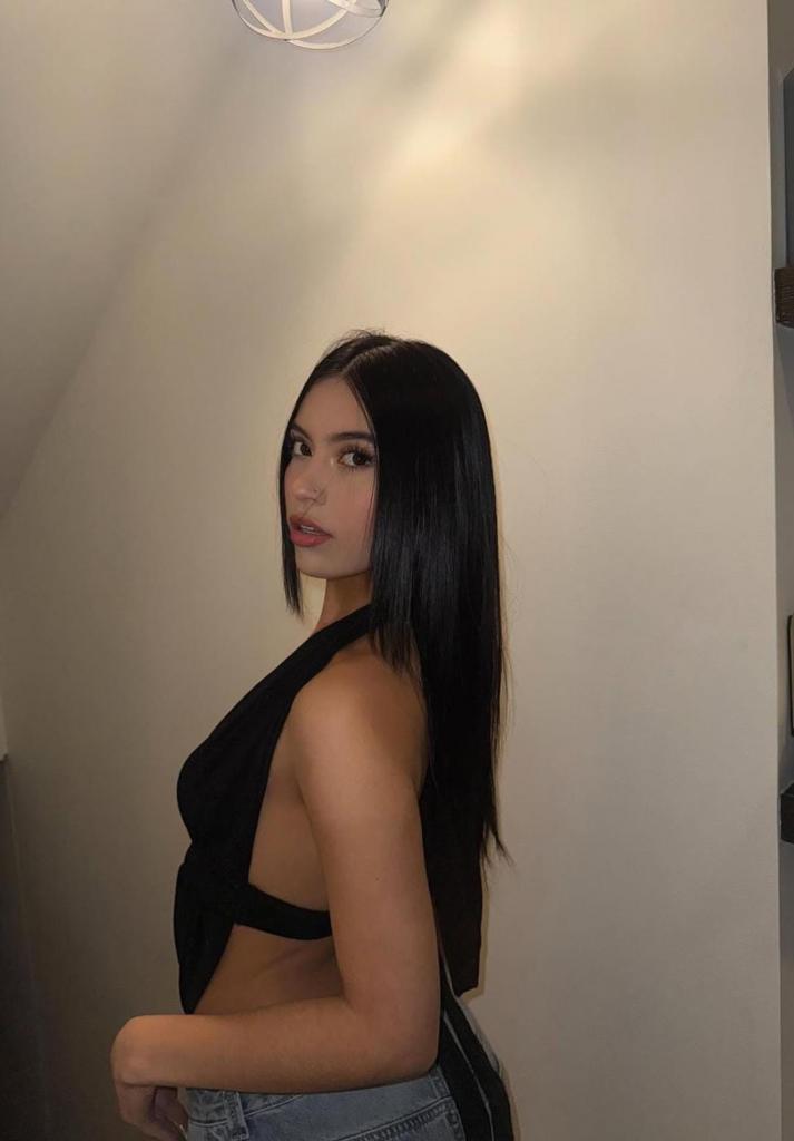 678416612: Chica busca chico en Málaga