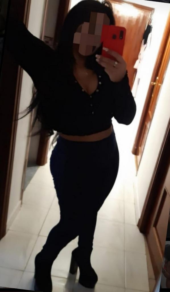 613877626: Chica busca chico en Almería