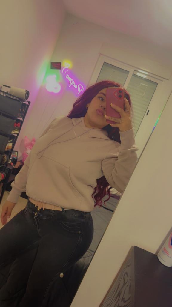 Chica busca chico en Barcelona: 