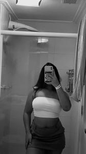 614915108: Chica busca chico en La Coruña