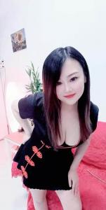 688155688: Chica busca chico en Barcelona