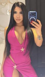 651621908: Chica busca chico en Barcelona