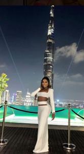 647261093: Chica busca chico en Pontevedra