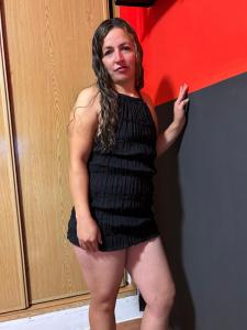 678245797: Chica busca chico en Madrid
