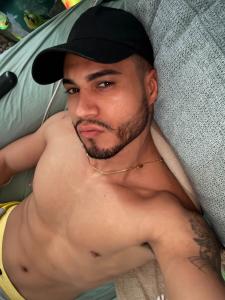 657675283: Chico busca chica en Las Palmas