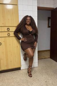 613296788: Chica busca chico en La Coruña