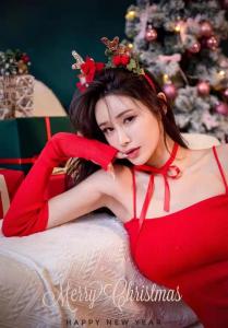 643088989: Chica busca chico en Madrid