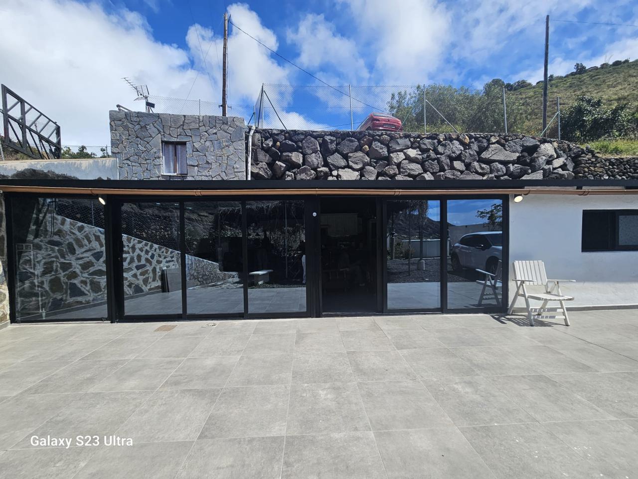 685248240: Chica busca chico en Tenerife