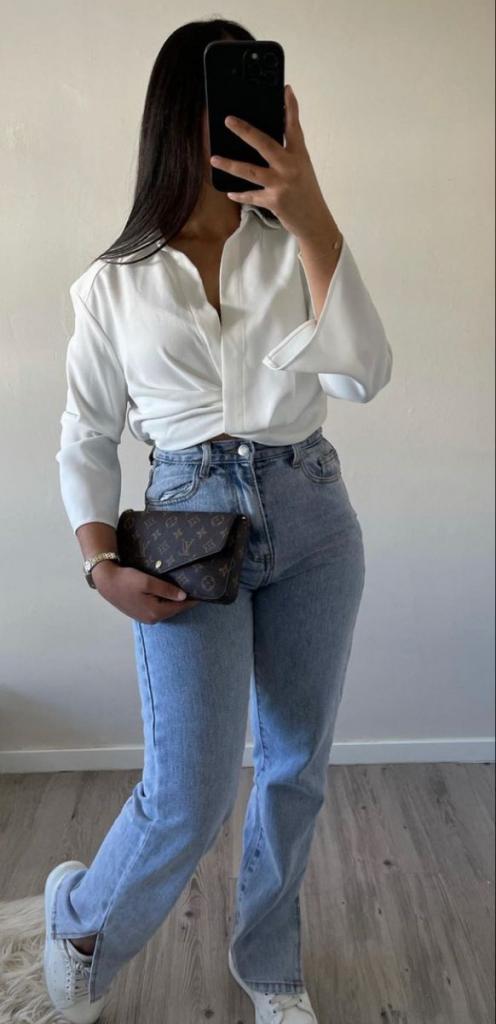 613746288: Chica busca chico en Menorca