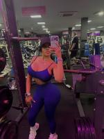 617560384: Chica busca chico en Málaga