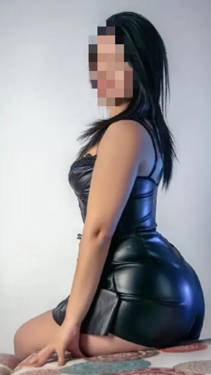 985223386: Chica busca chico en Asturias