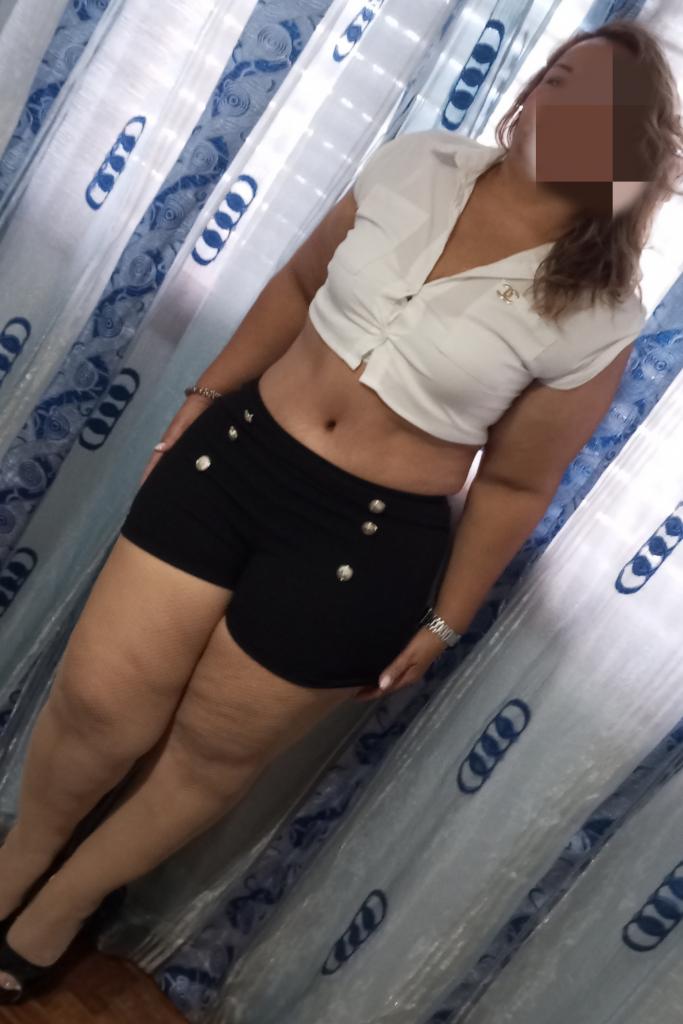 642279211: Chica busca chico en La Coruña