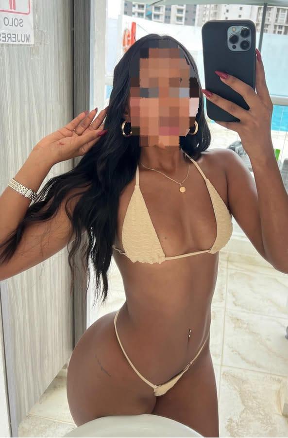 Chica busca chico en Huelva: 