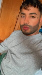 653499250: Chico busca chica en Sevilla