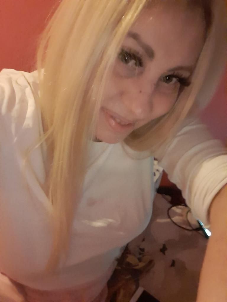 643172475: Chica busca chico en Guipúzcoa