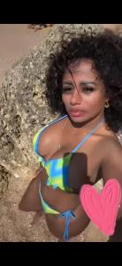 692605267: Chica busca chico en Cádiz