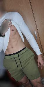 Chico busca chica en Murcia: 