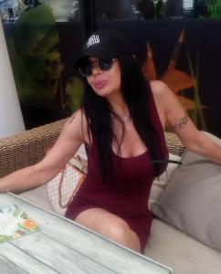 Chica busca chico en Alicante: 