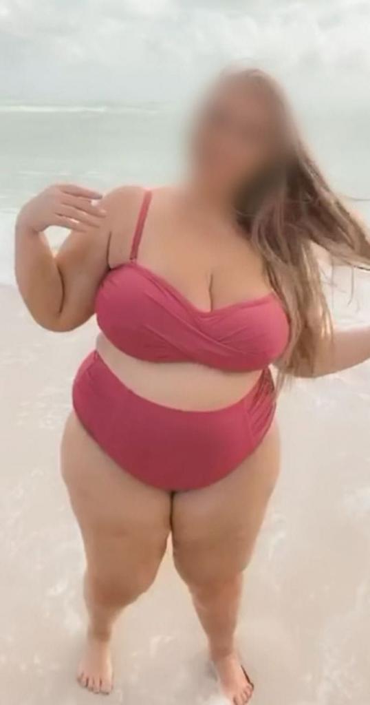 643779211: Chica busca chico en Pontevedra