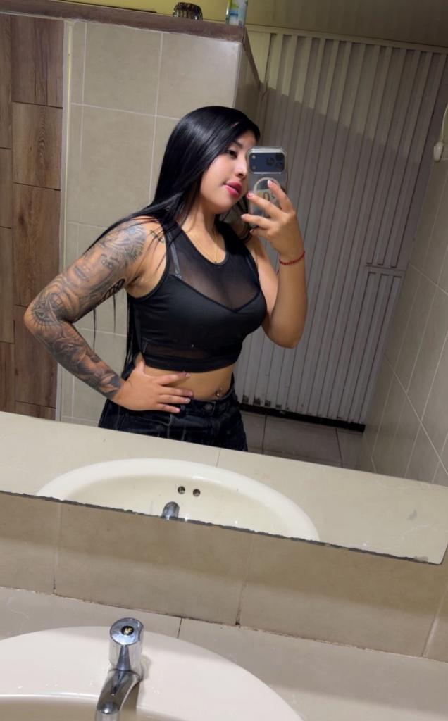 Chica busca chico en Granada: 