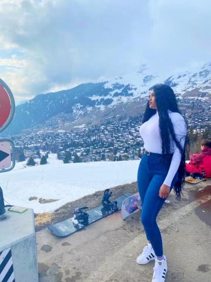661467542: Chica busca chico en Pontevedra