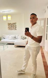 691843113: Chico busca chica en Málaga